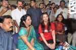 Aishwarya Rai Bachchan on World AIDS day for UNAIDS in Sion on 1st Dec 2012 (19).JPG